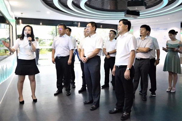 院與杭州市政府簽訂戰略合作框架協議6.jpg