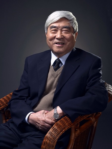 戚發軔院士1.jpg